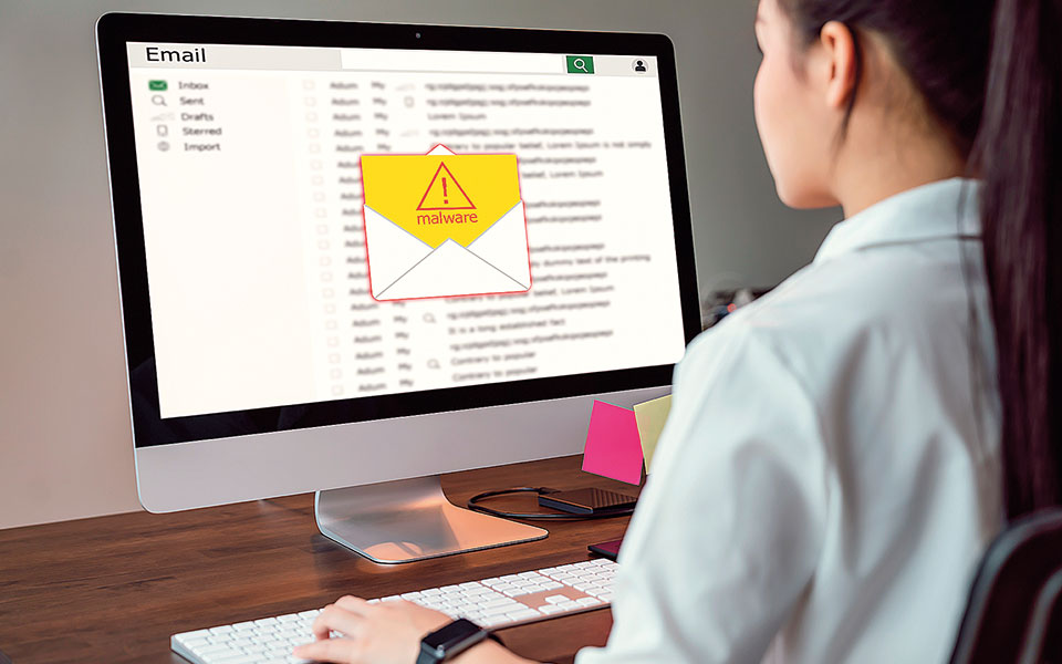 Κυβερνοεπιθέσεις